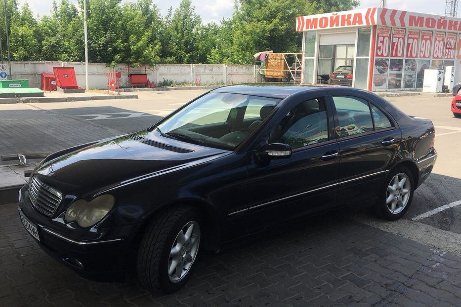 Продам Mercedes-Benz C-Class C220cdi 2002 года в Одессе