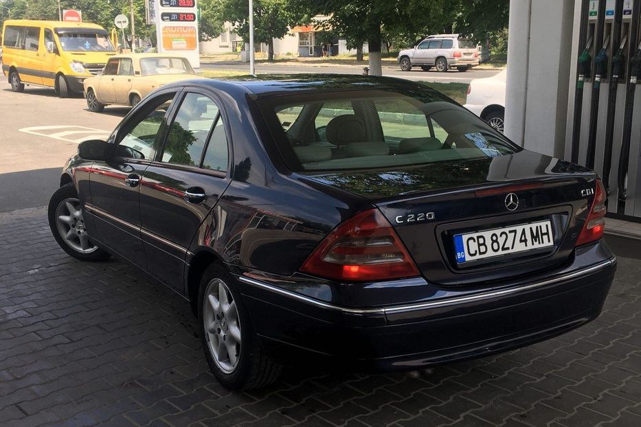 Продам Mercedes-Benz C-Class C220cdi 2002 года в Одессе