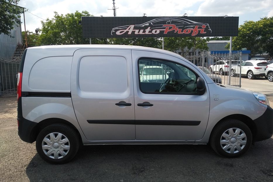 Продам Renault Kangoo груз. 66kwt 2016 года в Одессе