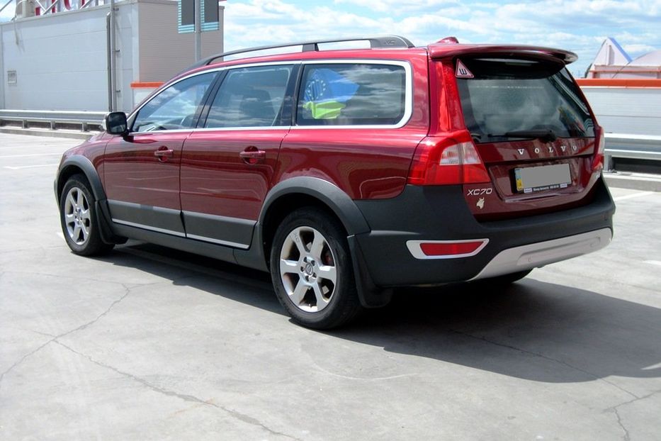 Продам Volvo XC70 2008 года в Киеве