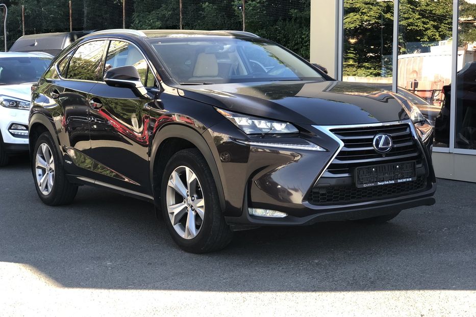 Продам Lexus NX 300 HYBRID Executive+ 2015 года в Киеве