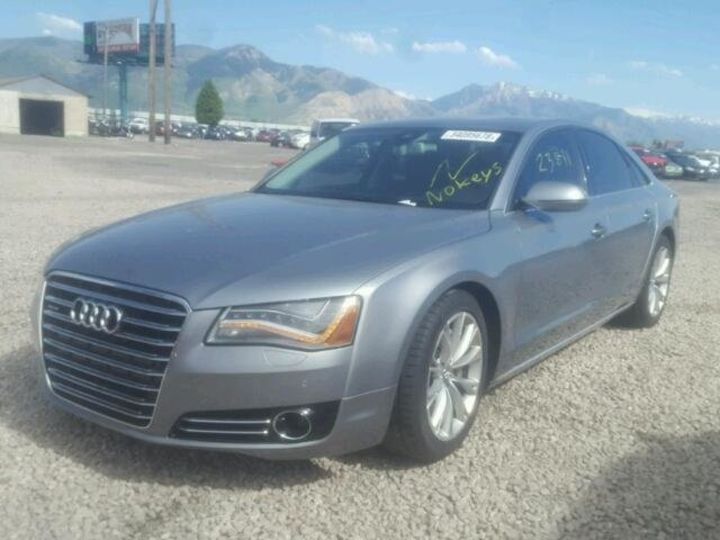 Продам Audi A8 Quattro 2013 года в Киеве