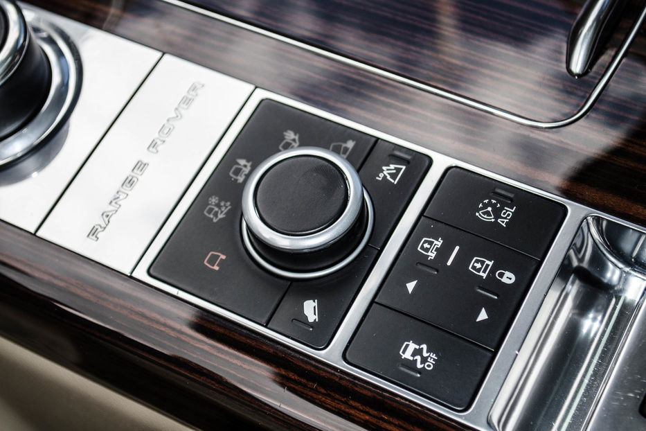 Продам Land Rover Range Rover VOUGE 3.0D 2013 года в Киеве