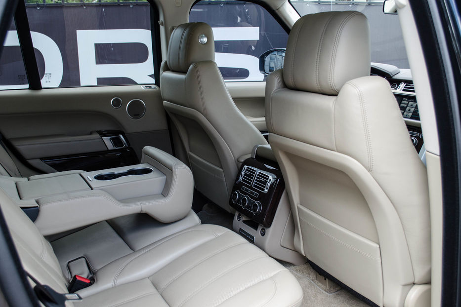 Продам Land Rover Range Rover VOUGE 3.0D 2013 года в Киеве