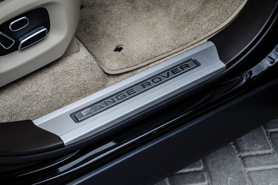 Продам Land Rover Range Rover VOUGE 3.0D 2013 года в Киеве