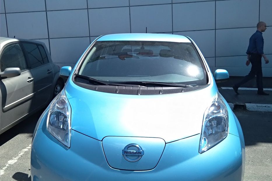 Продам Nissan Leaf S+ 2014 года в Киеве