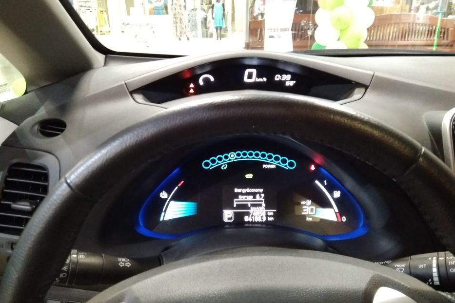 Продам Nissan Leaf SV 2015 года в Киеве