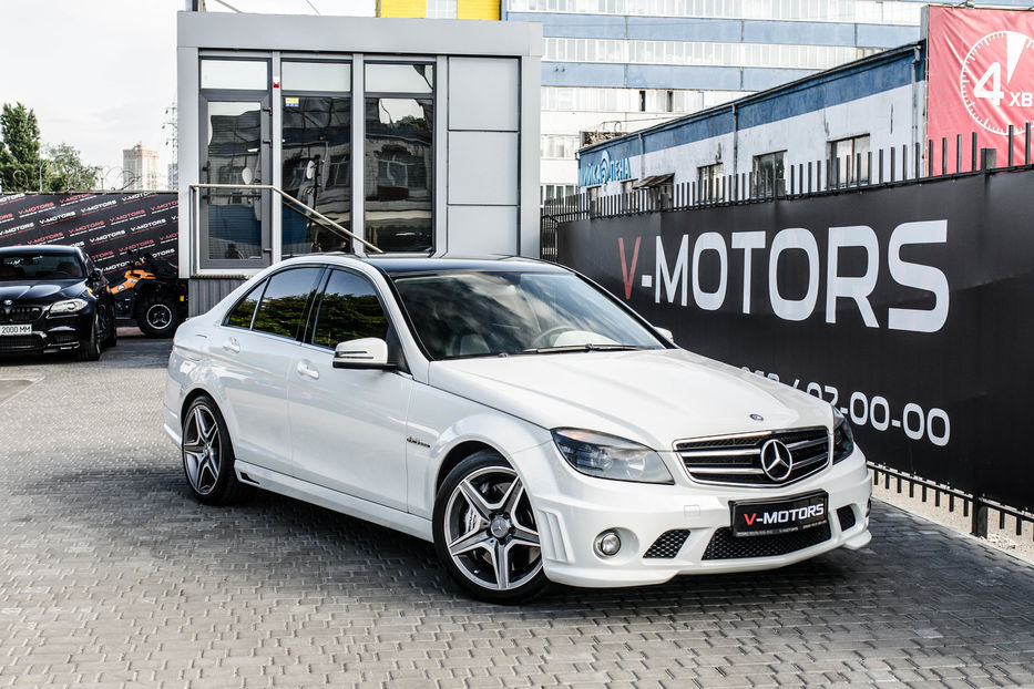 Продам Mercedes-Benz C-Class 63AMG 2008 года в Киеве