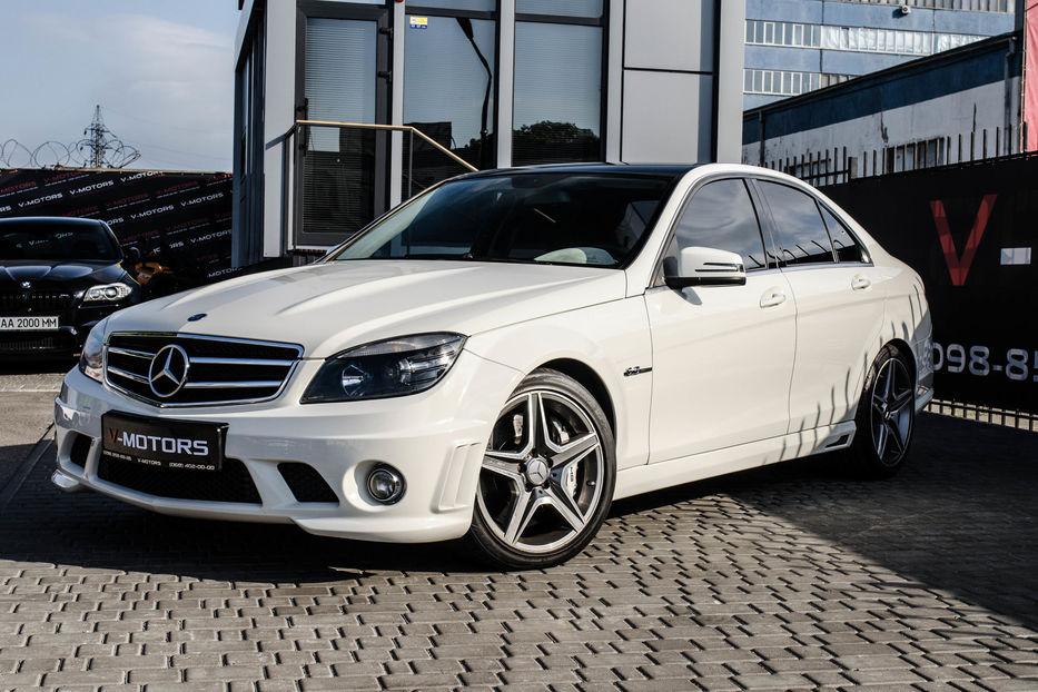 Продам Mercedes-Benz C-Class 63AMG 2008 года в Киеве