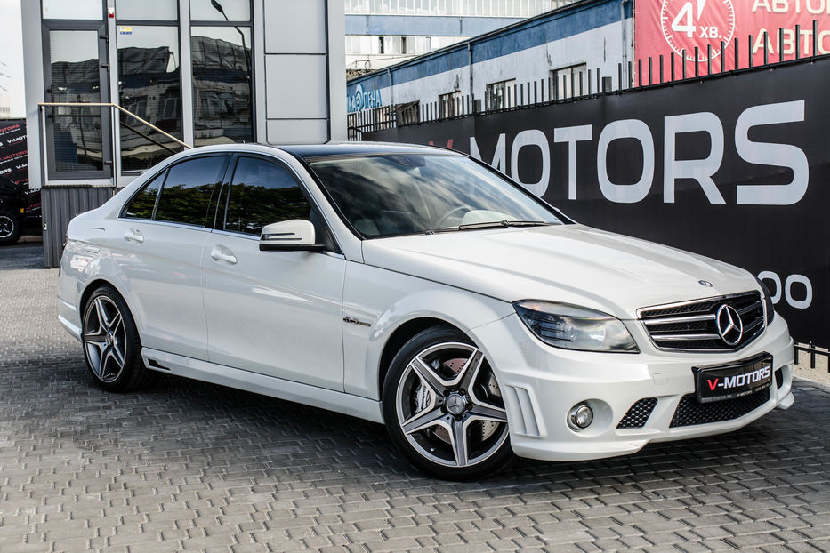 Продам Mercedes-Benz C-Class 63AMG 2008 года в Киеве