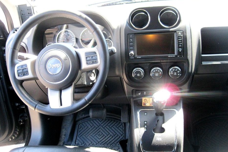 Продам Jeep Compass GAZ 2012 года в Киеве