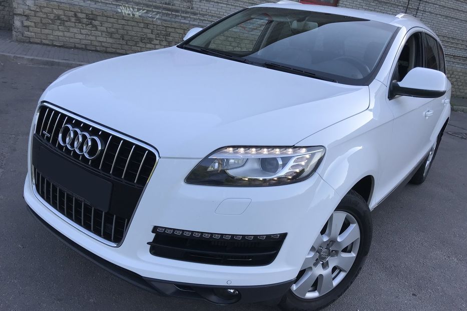 Продам Audi Q7 2010 года в Днепре