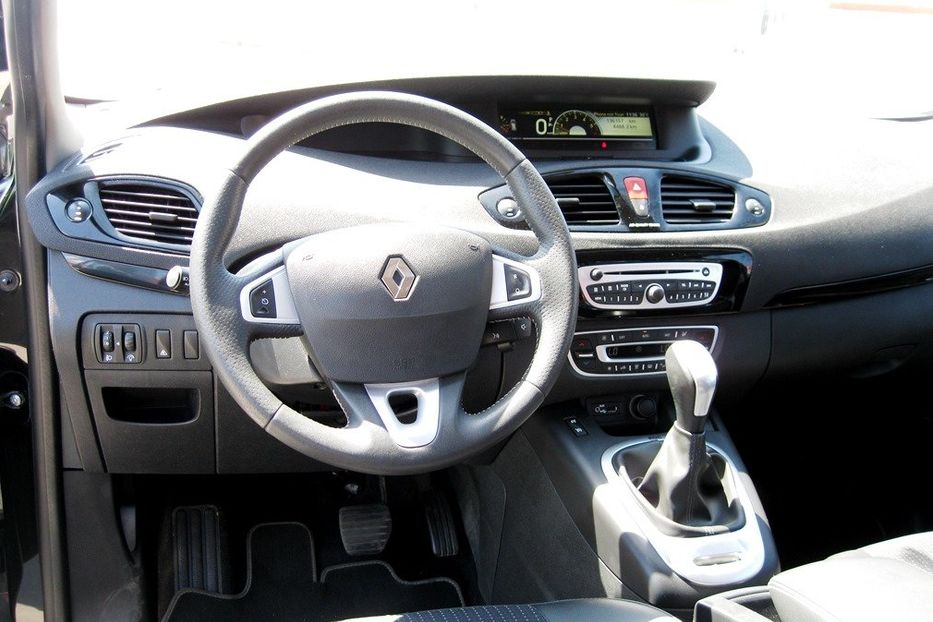 Продам Renault Scenic 2011 года в Киеве