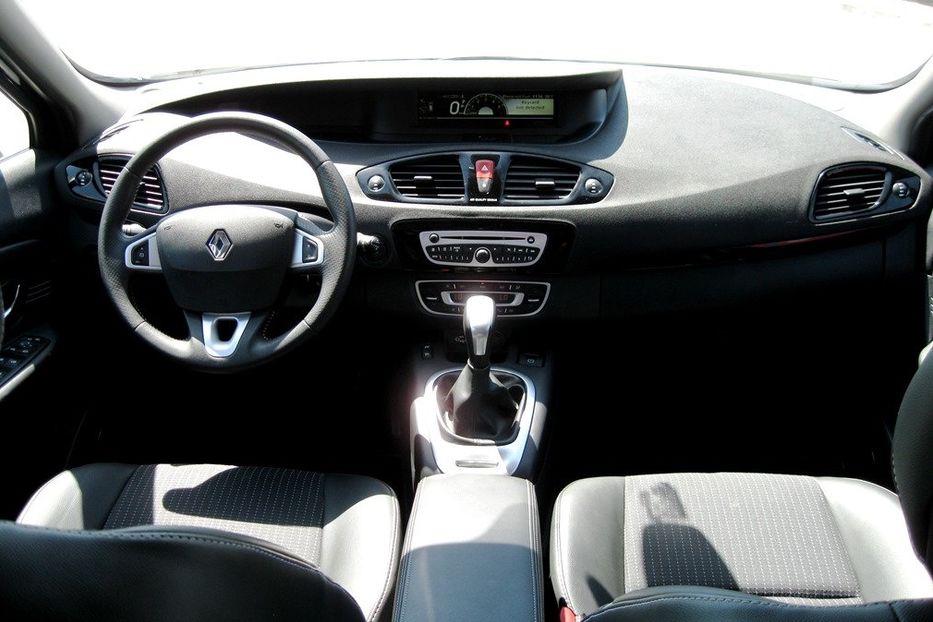 Продам Renault Scenic 2011 года в Киеве