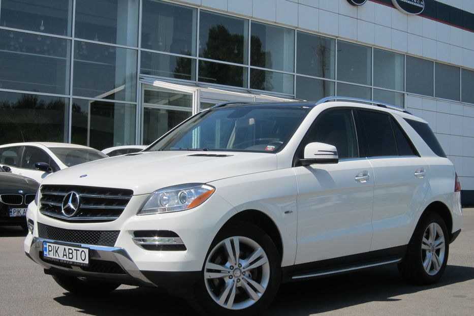 Продам Mercedes-Benz ML-Class 350 4Matic 2011 года в Киеве