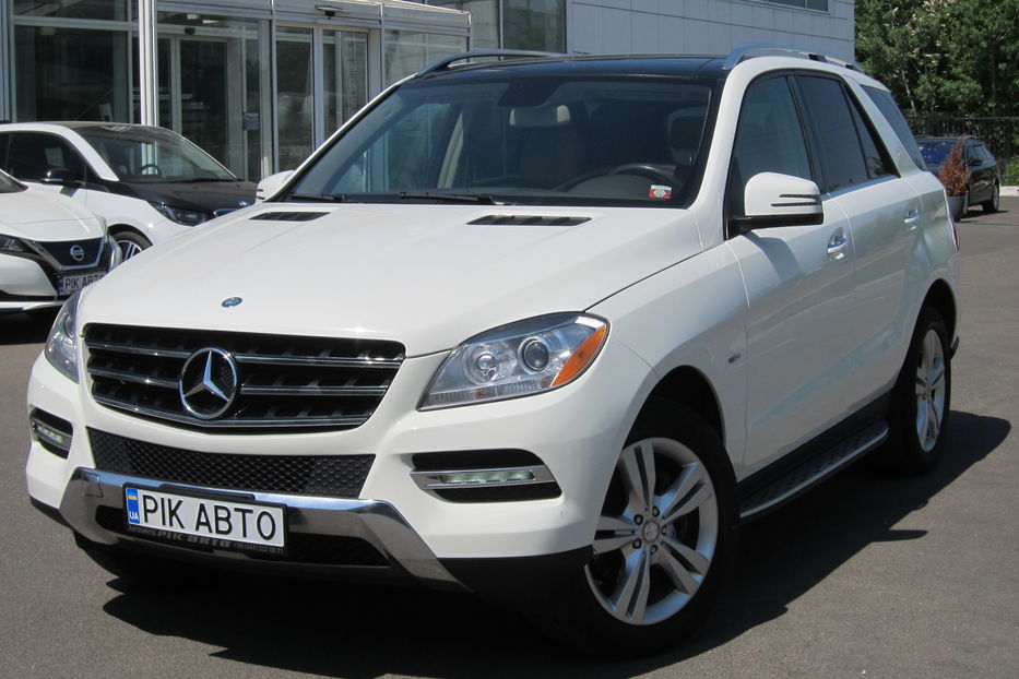 Продам Mercedes-Benz ML-Class 350 4Matic 2011 года в Киеве