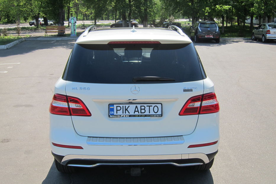 Продам Mercedes-Benz ML-Class 350 4Matic 2011 года в Киеве