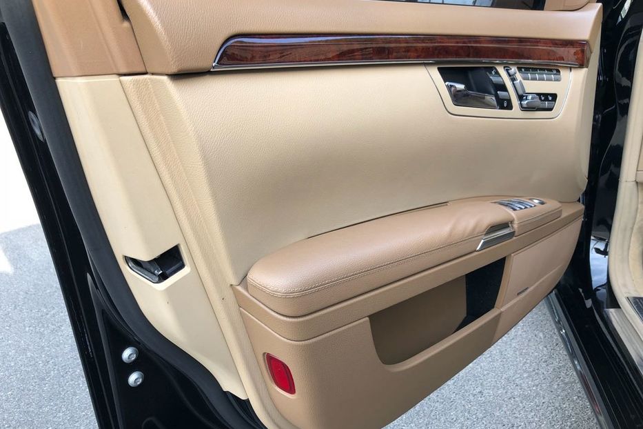 Продам Mercedes-Benz S-Class 500 4matic AMG\\\ 2008 года в Киеве