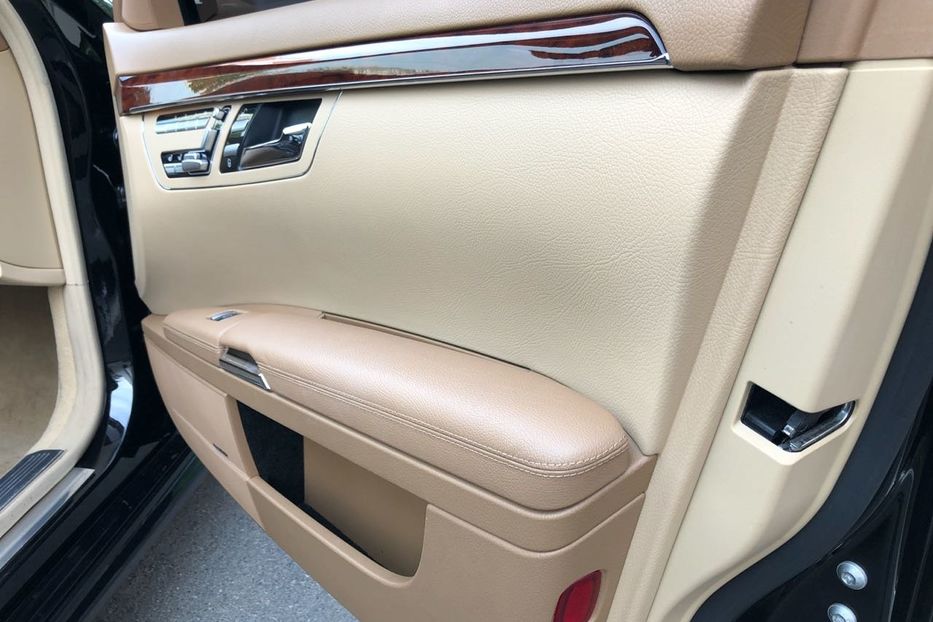 Продам Mercedes-Benz S-Class 500 4matic AMG\\\ 2008 года в Киеве