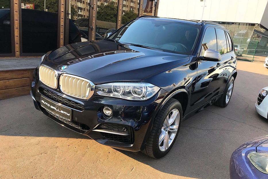 Продам BMW X5 M 50D 2016 года в Киеве