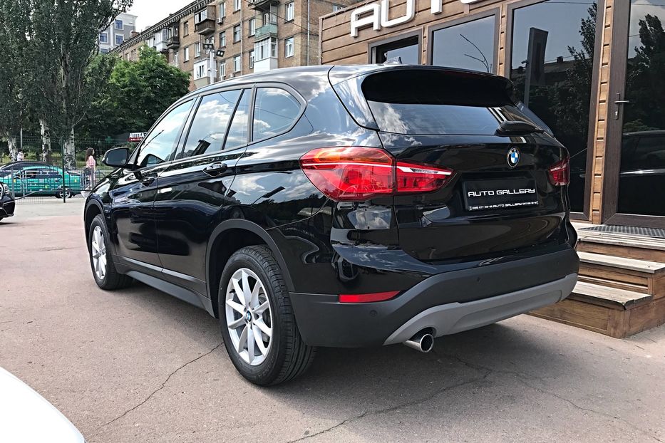 Продам BMW X1 sDrive 2017 года в Киеве