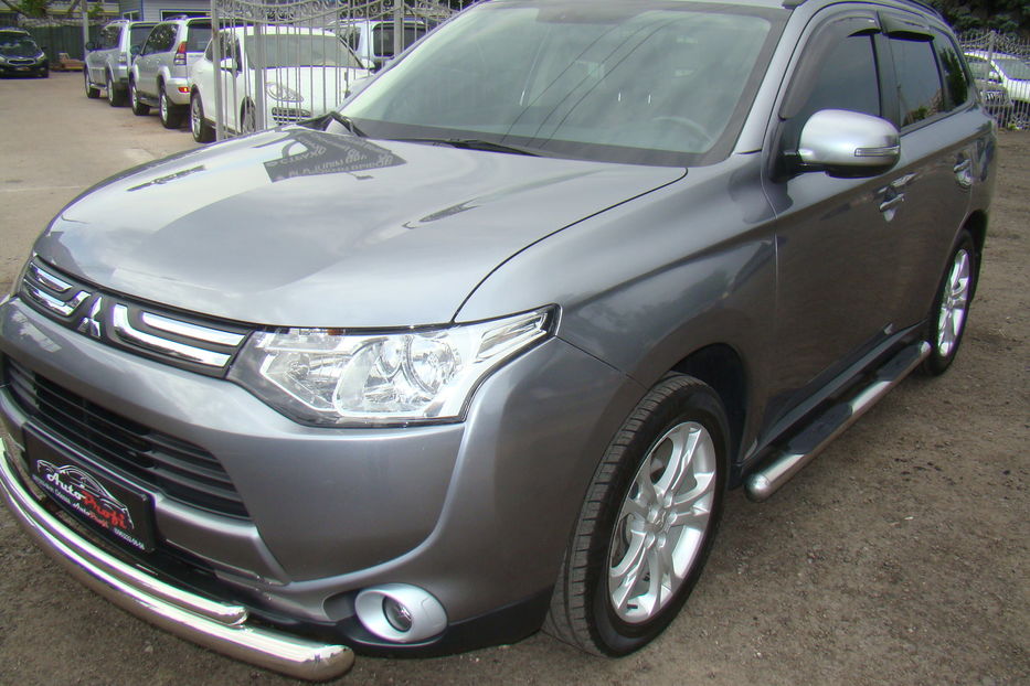Продам Mitsubishi Outlander XL 2014 года в Одессе