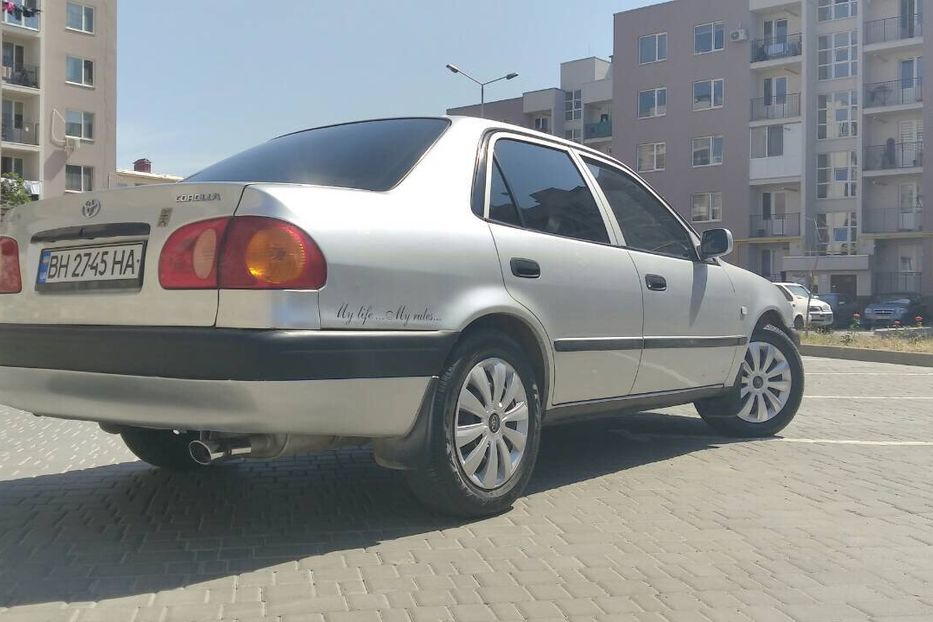 Продам Toyota Corolla 2000 года в Одессе