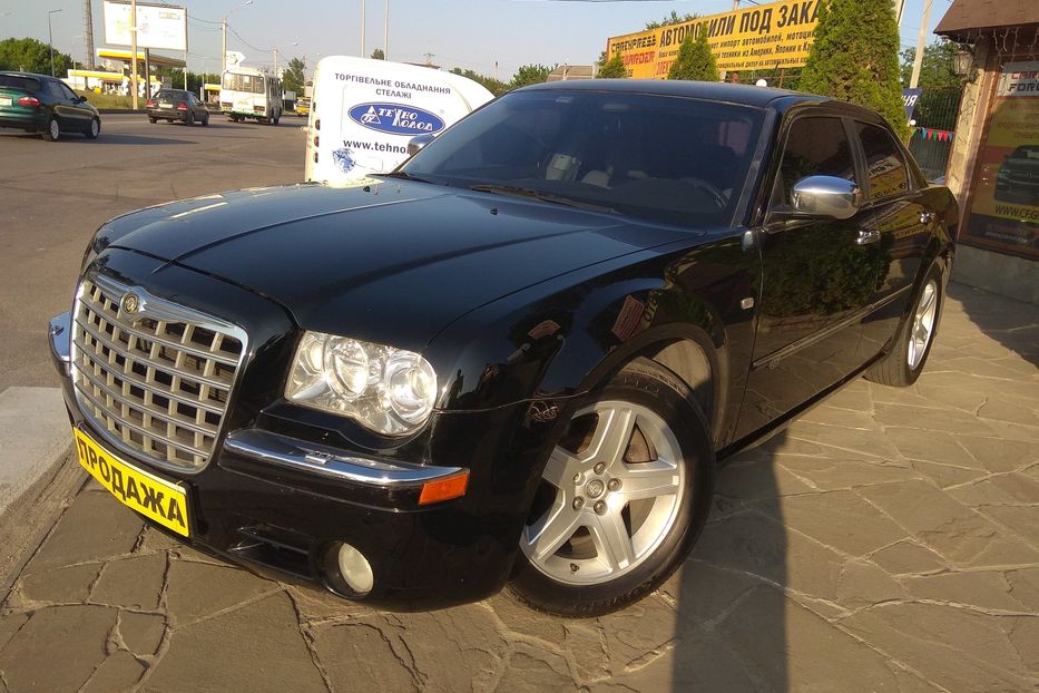 Продам Chrysler 300 C 2008 года в Харькове