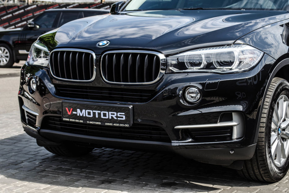 Продам BMW X5 2.5d Xdrive 2016 года в Киеве