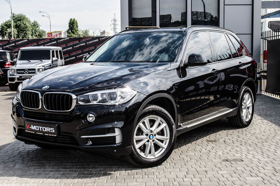 Продам BMW X5 2.5d Xdrive 2016 года в Киеве
