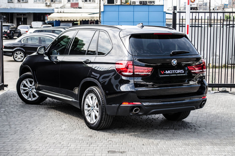 Продам BMW X5 2.5d Xdrive 2016 года в Киеве