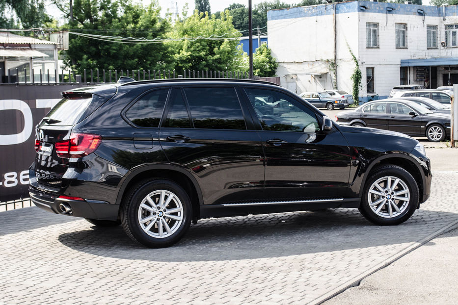 Продам BMW X5 2.5d Xdrive 2016 года в Киеве