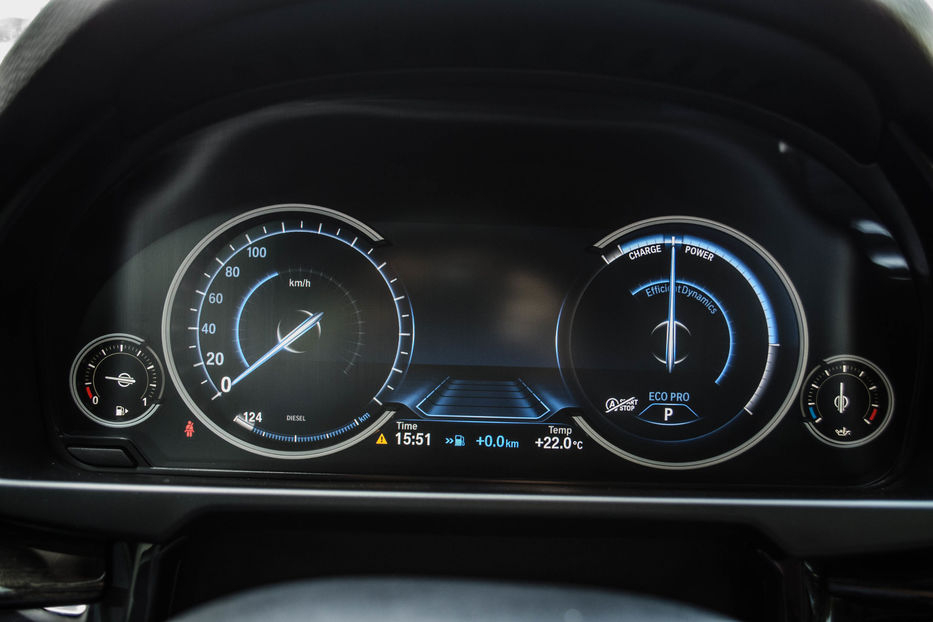 Продам BMW X5 2.5d Xdrive 2016 года в Киеве