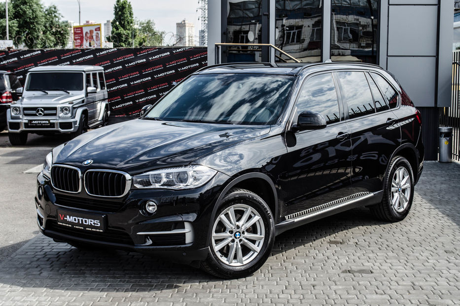 Продам BMW X5 2.5d Xdrive 2016 года в Киеве