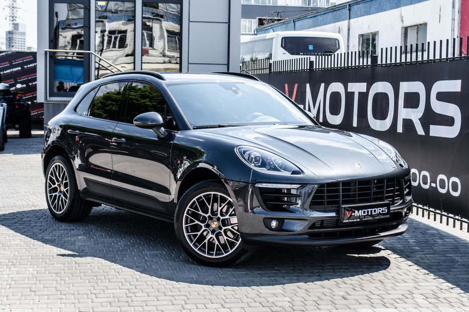 Продам Porsche Macan 2.0T 2018 года в Киеве