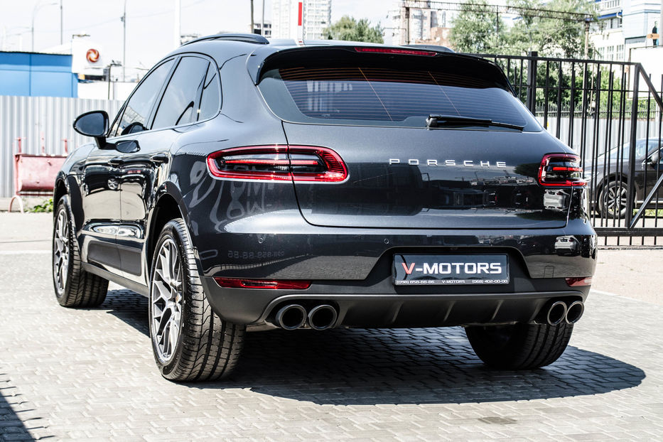 Продам Porsche Macan 2.0T 2018 года в Киеве