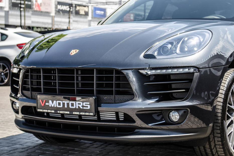 Продам Porsche Macan 2.0T 2018 года в Киеве