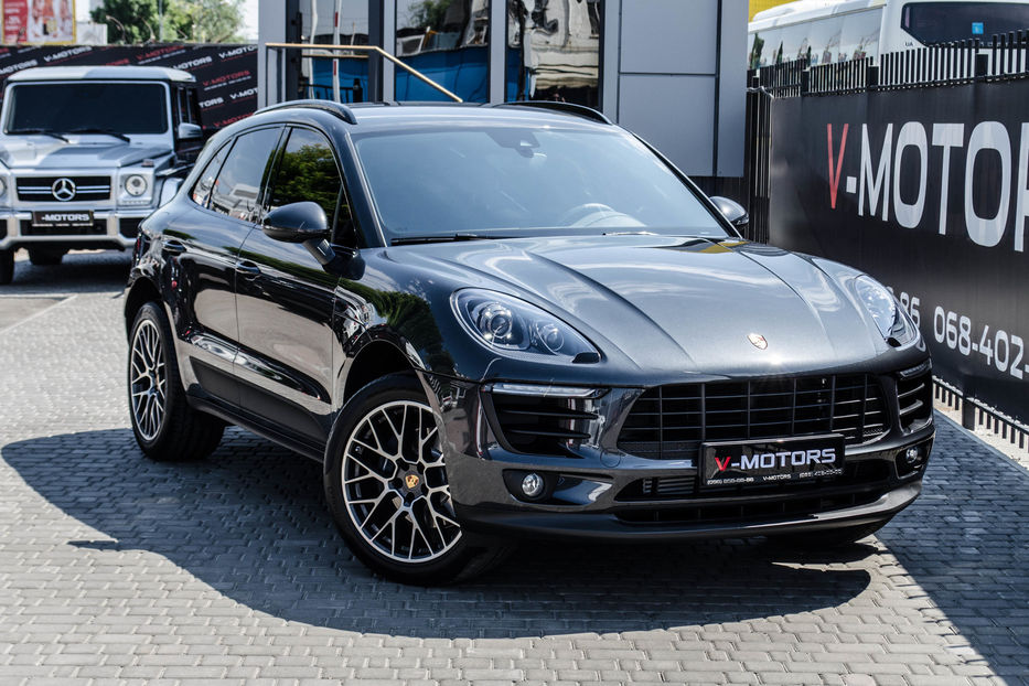 Продам Porsche Macan 2.0T 2018 года в Киеве