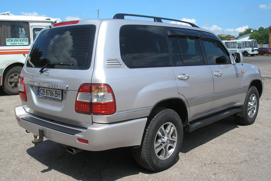 Продам Toyota Land Cruiser 100 4,7L 2002 года в г. Нежин, Черниговская область