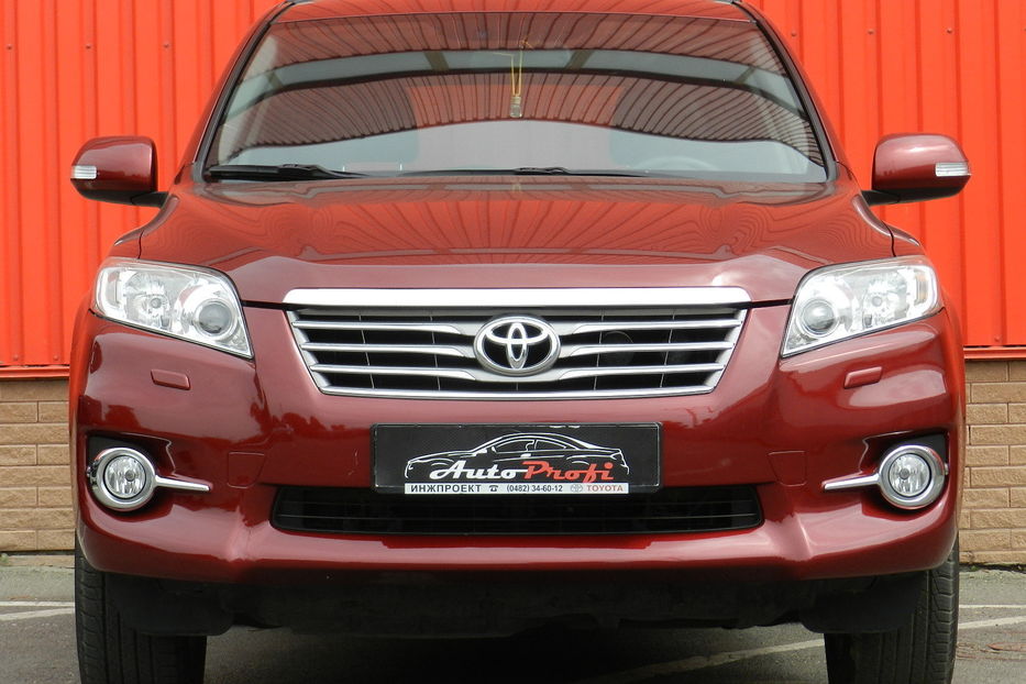 Продам Toyota Rav 4 2011 года в Одессе