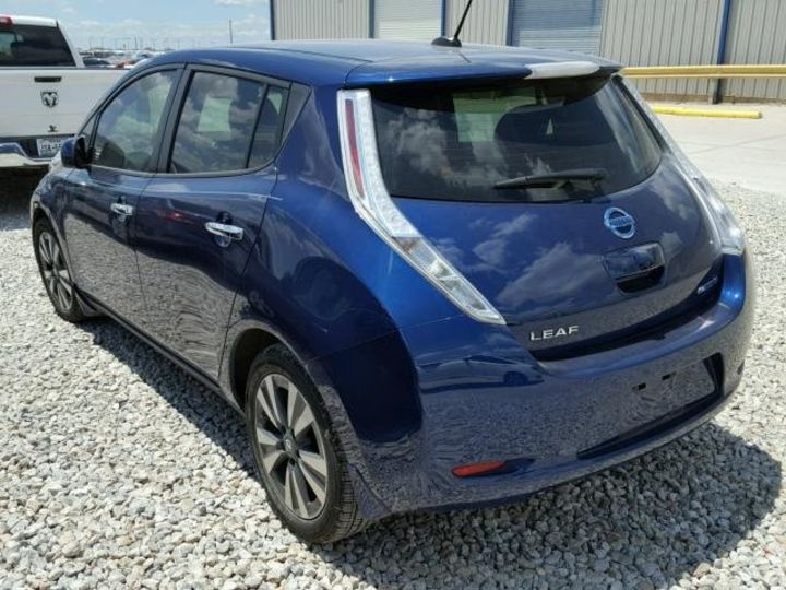 Продам Nissan Leaf SV 2016 года в Киеве