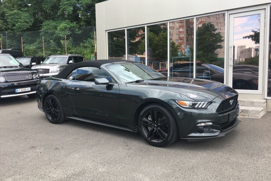 Продам Ford Mustang 2015 года в Киеве