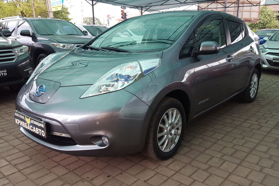 Продам Nissan Leaf SV+ 2013 года в г. Кривой Рог, Днепропетровская область