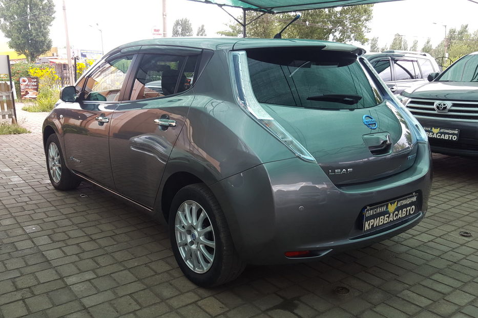 Продам Nissan Leaf SV+ 2013 года в г. Кривой Рог, Днепропетровская область