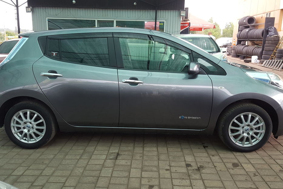 Продам Nissan Leaf SV+ 2013 года в г. Кривой Рог, Днепропетровская область