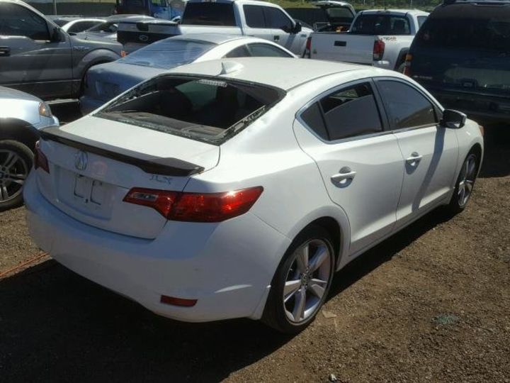 Продам Acura ILX 20 2014 года в Киеве