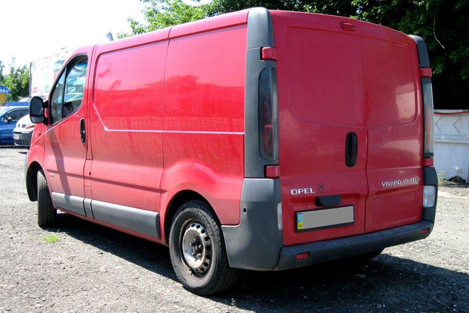 Продам Opel Vivaro груз. 2004 года в Киеве