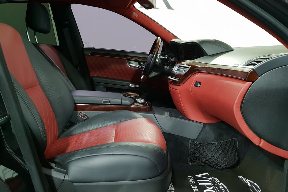 Продам Mercedes-Benz S-Class 550 4Matic 2008 года в Киеве