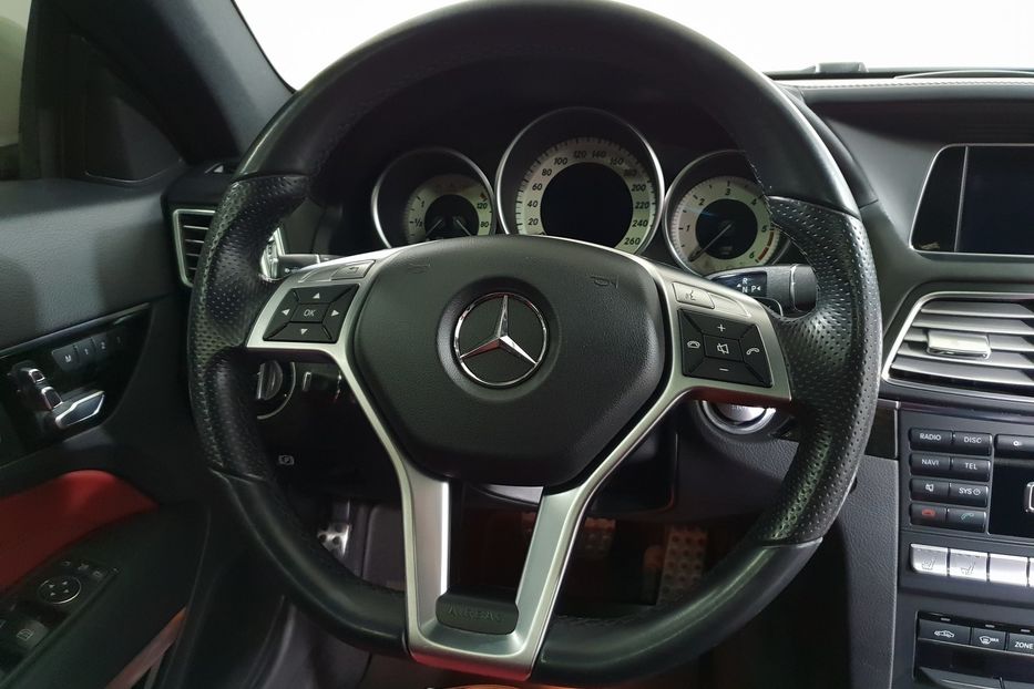 Продам Mercedes-Benz E-Class 250 AMG 2013 года в Киеве