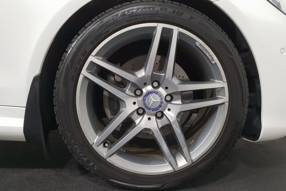 Продам Mercedes-Benz E-Class 250 AMG 2013 года в Киеве